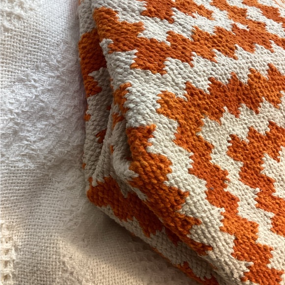 Patricia Nash Chennai Orange and White Patterned Tote - Picture 10 of 11